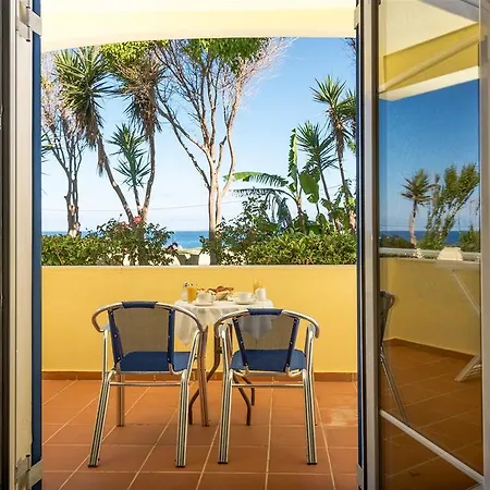 Апарт-отель Ammes 3*